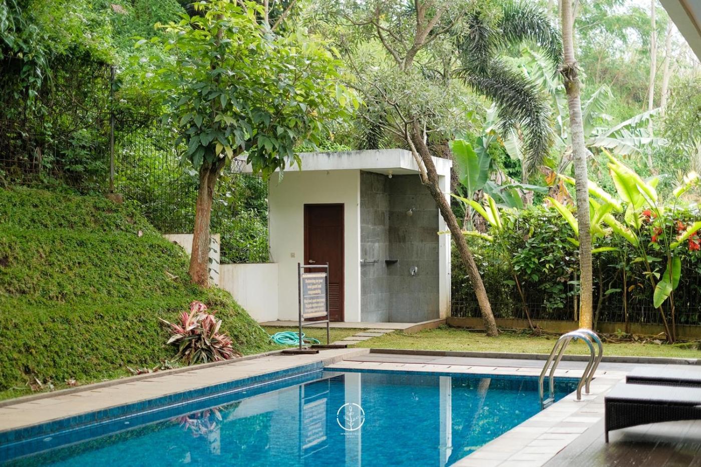 Oyama City View Villa 4 Bedrooms With A Private Swimming Pool Bandung Exteriér fotografie